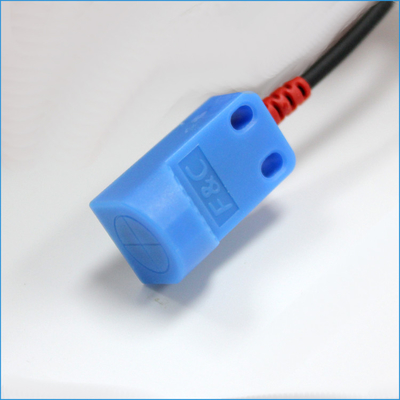 Commutateur inductif d'approche du fil 5mm de dc 3 de capteur de proximité de détecteur vertical de fer