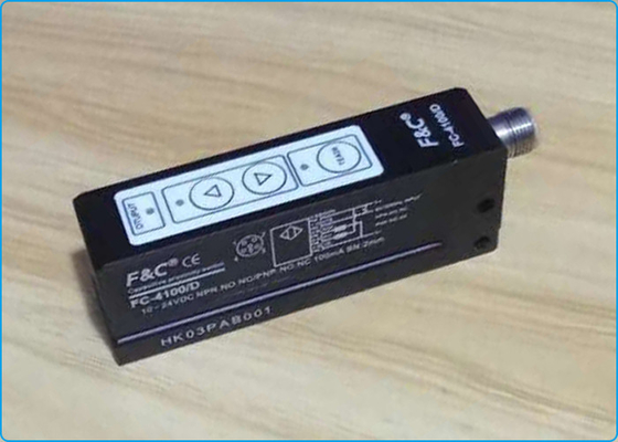 24VDC dégagent le capteur capacitif de label de détection transparente de label