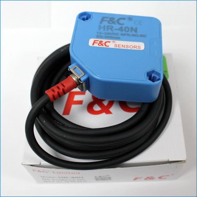 le commutateur photoélectrique réfléchi PNP de capteurs du fil 12Volt 4 répandent Sensor.jpg carré