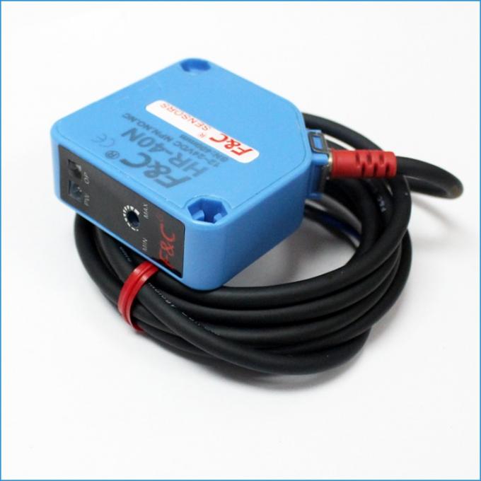 le commutateur photoélectrique réfléchi PNP de capteurs du fil 12Volt 4 répandent Sensor.jpg carré